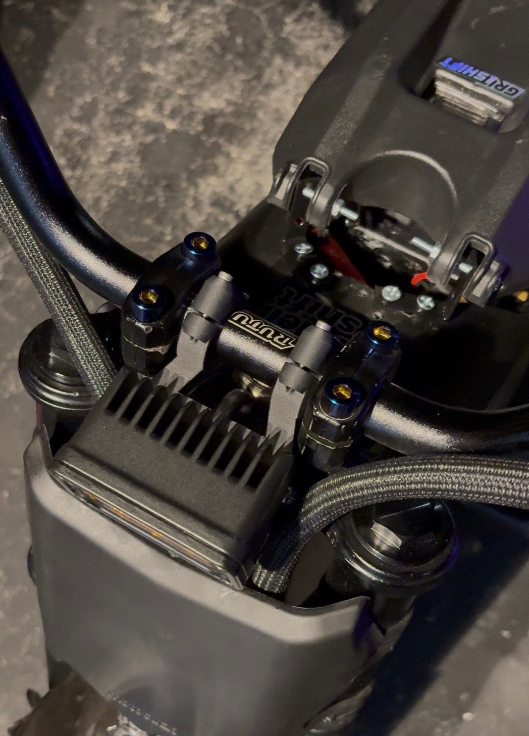 Skinny style light mount (7/8 bars)(Tuttio, RTR, etc.)