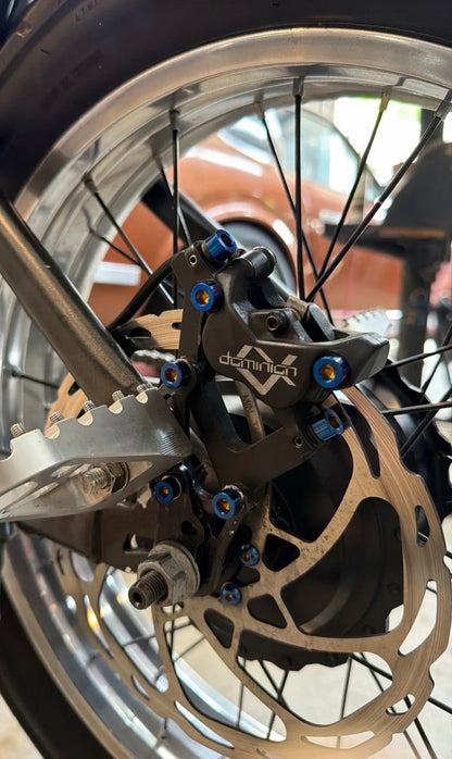 V2 Ridstar Q20 Titanium bolt kit